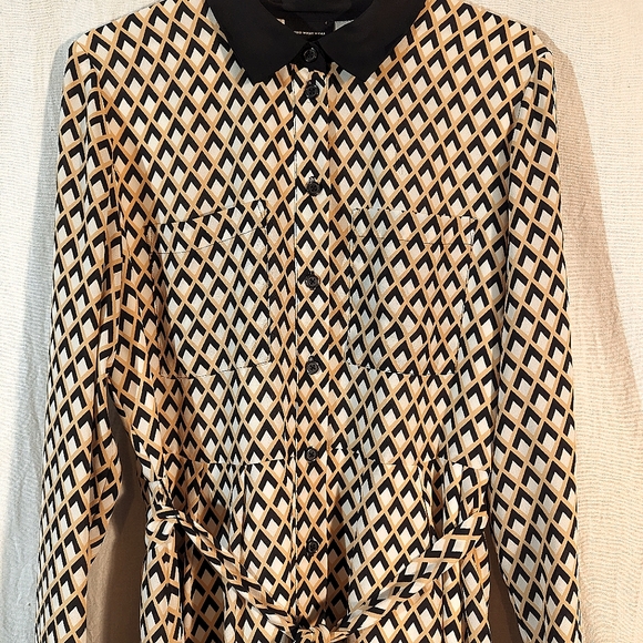 Sleeved Shirt Dress  🔶 🤍Orange & Black Pattern Collared Tie Belt - Picture 4 of 7